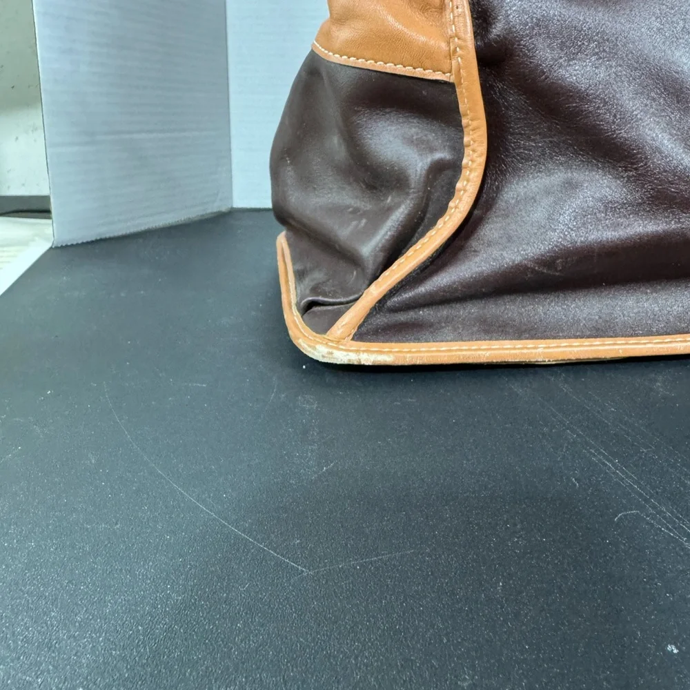 bo'n Brown Leather Tote‎ Bag Satchel Buckle Accent Pocketbook Handbag Purse